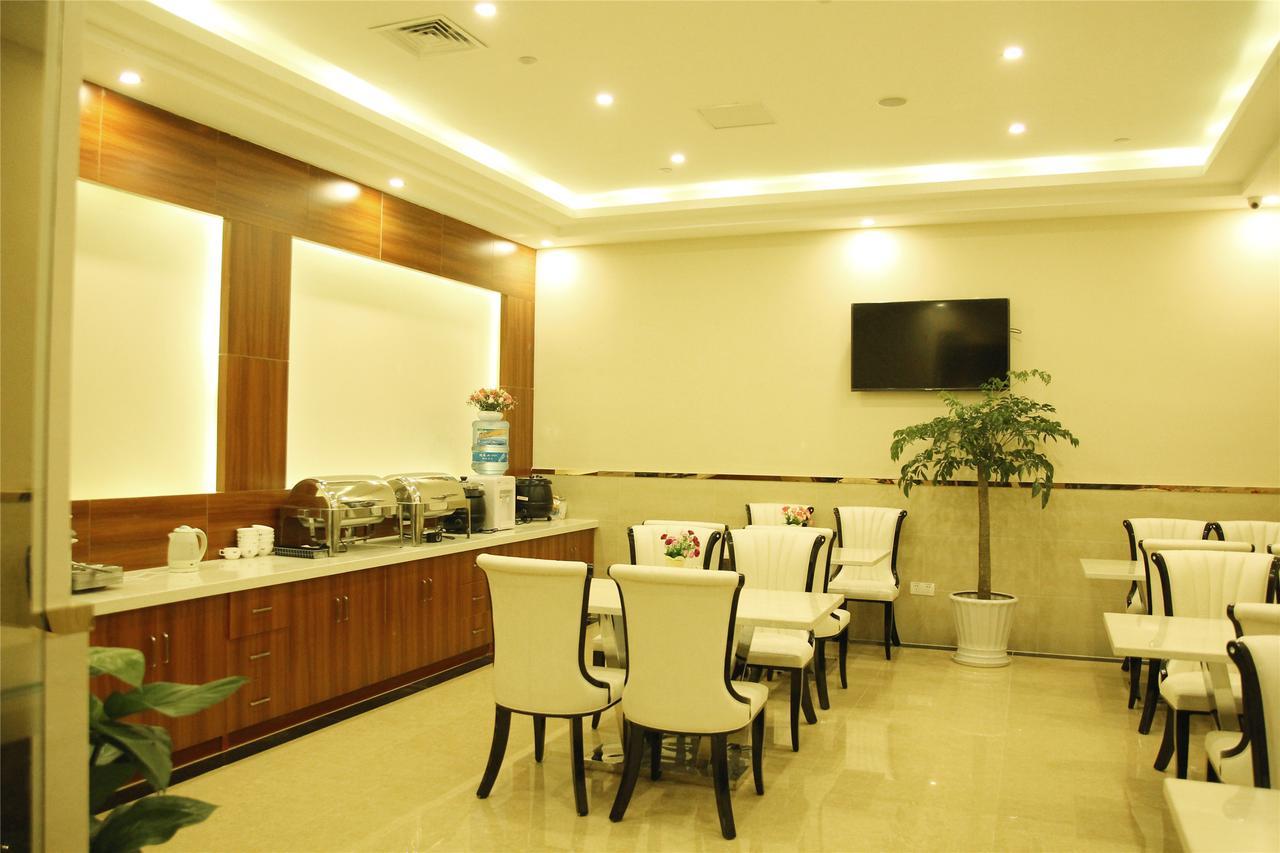 Greentree Inn Liaoning Dalian Development Zone Jinma Road Pedestrian Street Express Hotel Exterior foto
